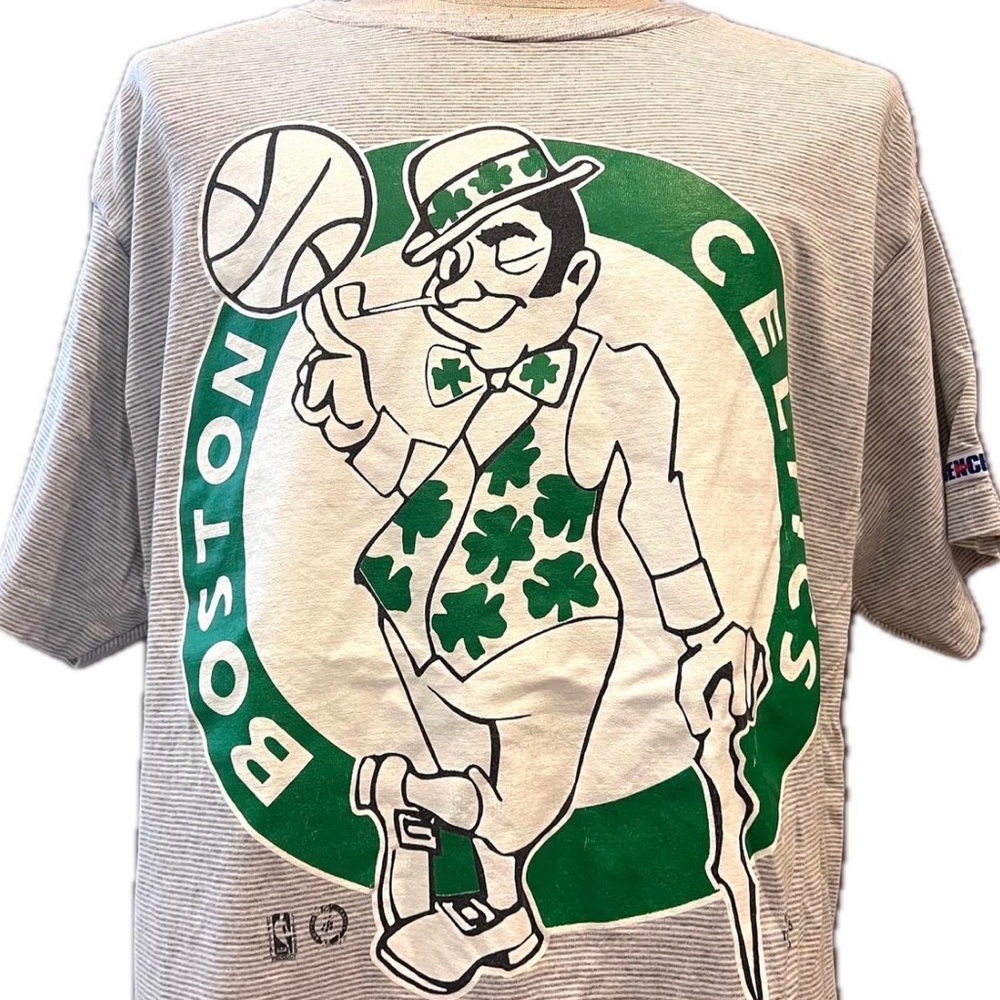 Vintage Boston Celtics Graphic Tee - Gray Heather Stripe